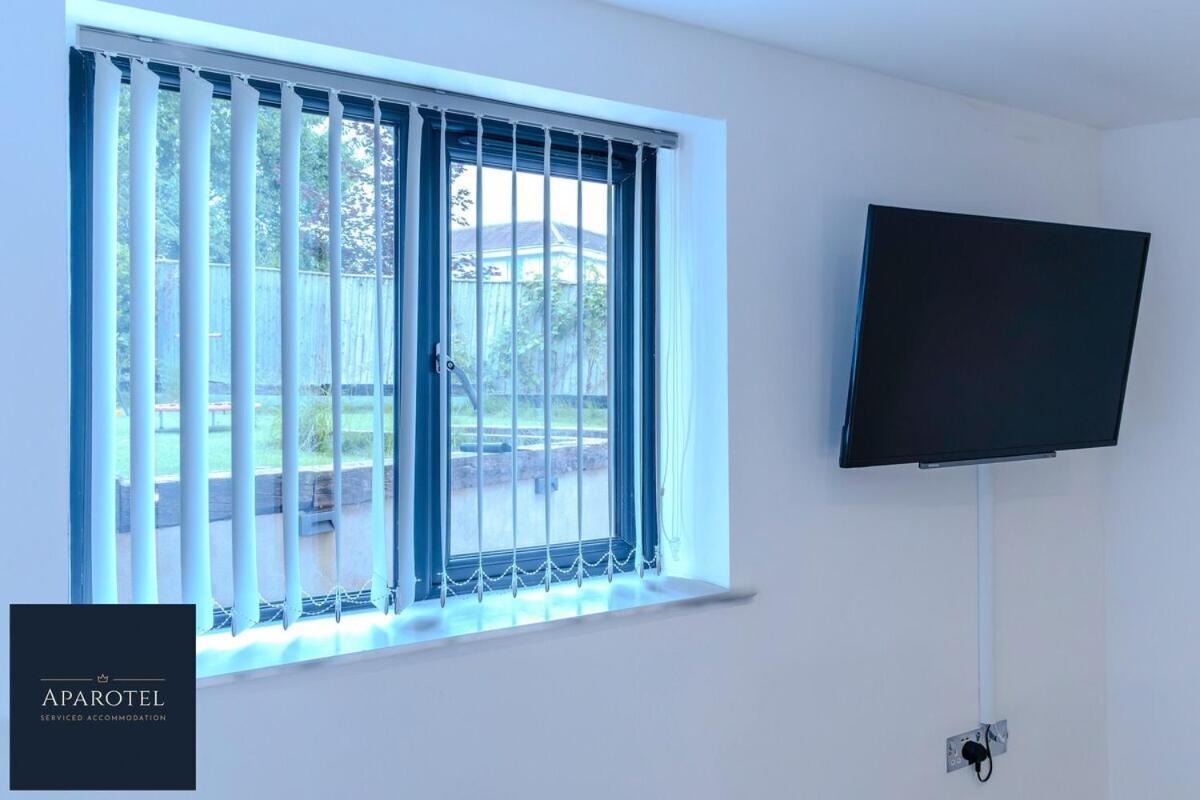 Aparotel Serviced Apartments - Stonehenge, Amesbury Town Centre 部屋 写真