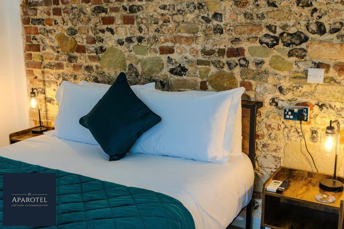 Aparotel Serviced Apartments - Stonehenge, Amesbury Town Centre 部屋 写真