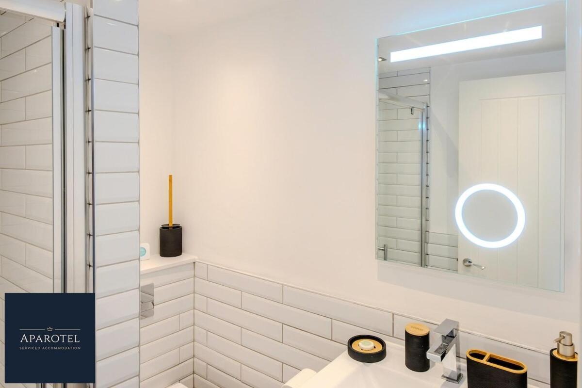 Aparotel Serviced Apartments - Stonehenge, Amesbury Town Centre 部屋 写真
