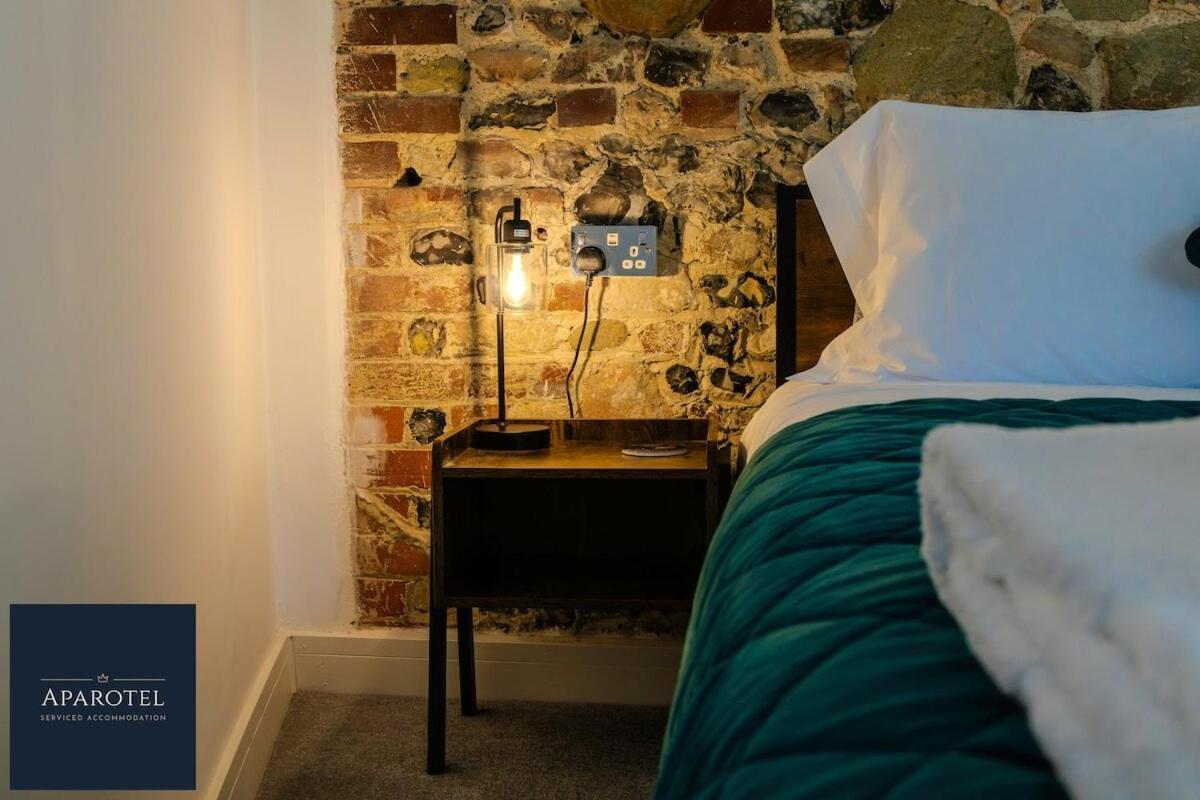 Aparotel Serviced Apartments - Stonehenge, Amesbury Town Centre 部屋 写真