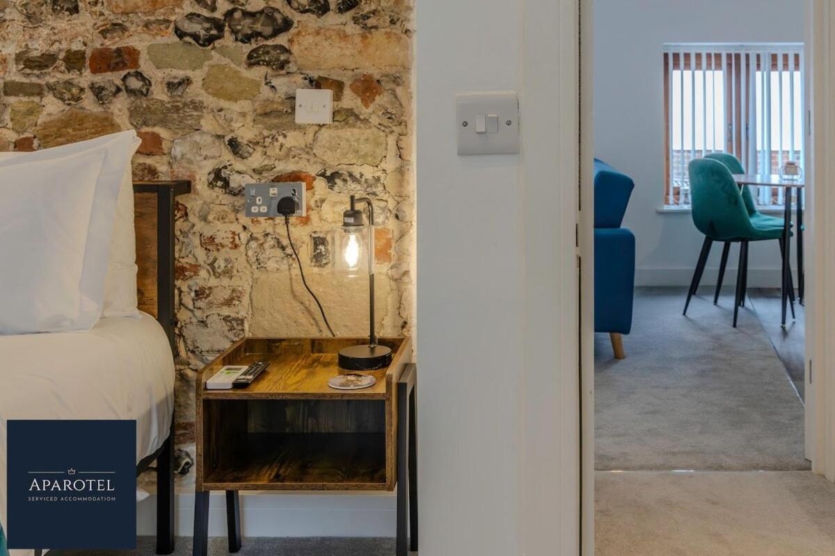 Aparotel Serviced Apartments - Stonehenge, Amesbury Town Centre 部屋 写真