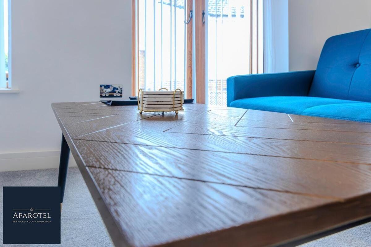 Aparotel Serviced Apartments - Stonehenge, Amesbury Town Centre 部屋 写真
