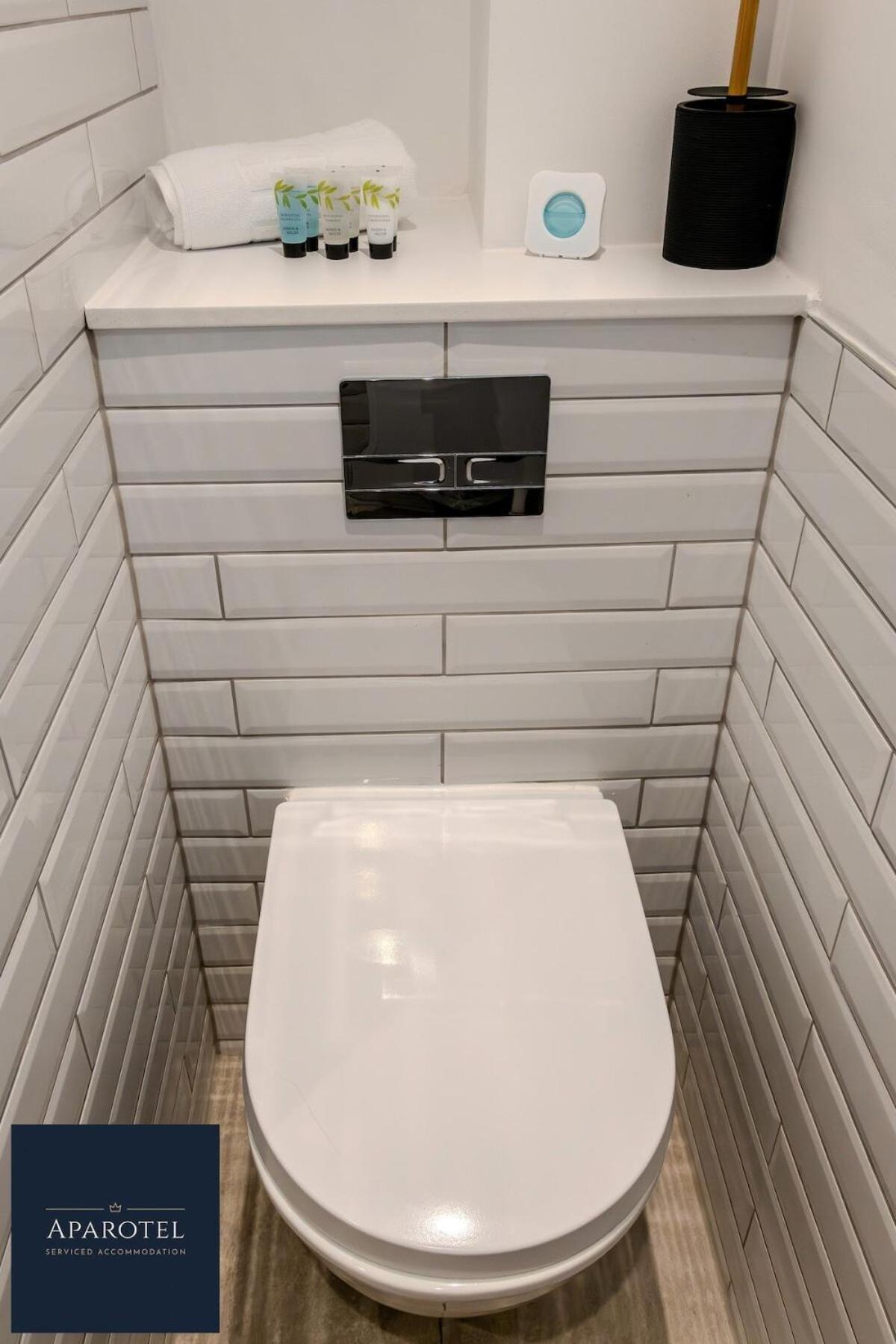 Aparotel Serviced Apartments - Stonehenge, Amesbury Town Centre 部屋 写真
